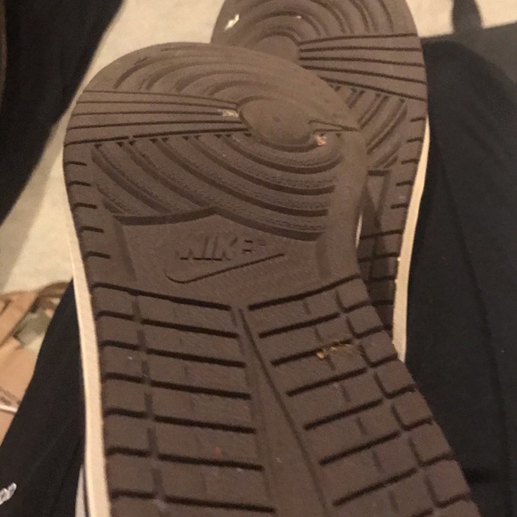 Nike Travis Scott Jordan 1 sz 9 used - Picture 4 of 8